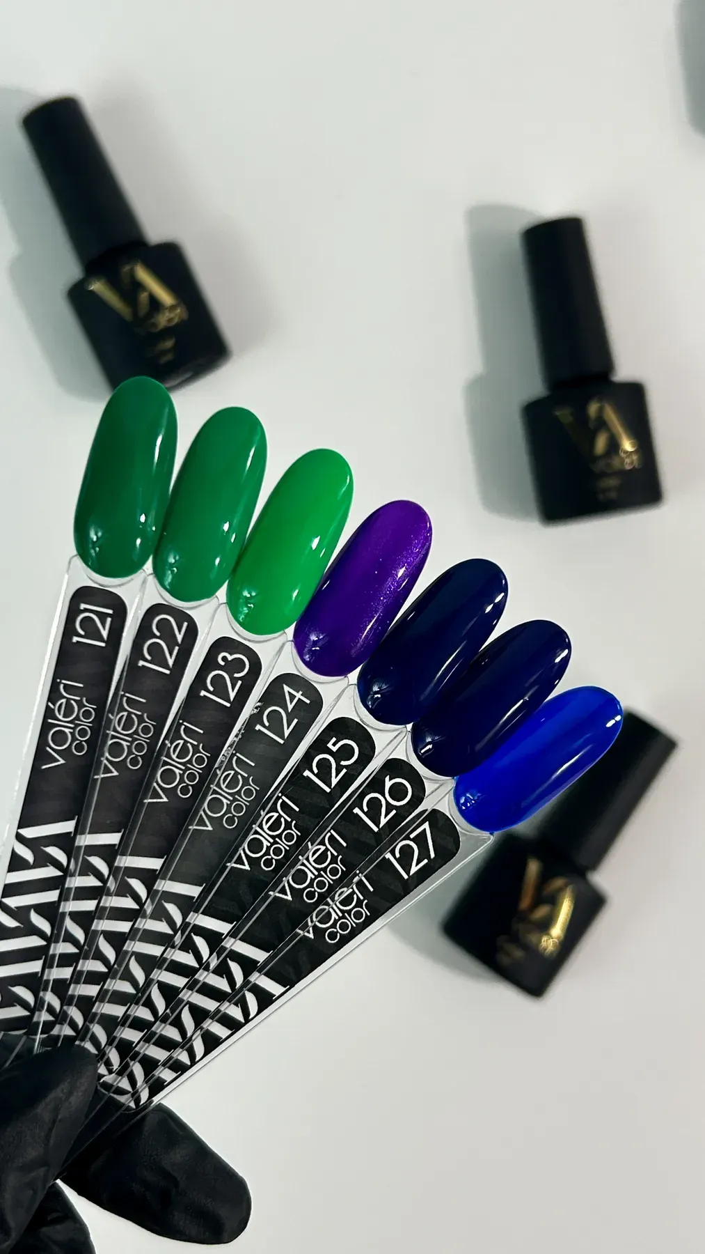 Gel lak Valeri 126, 6 ml obrázek 2 Gel lak Valeri 126, 6 ml - Obrázek 2