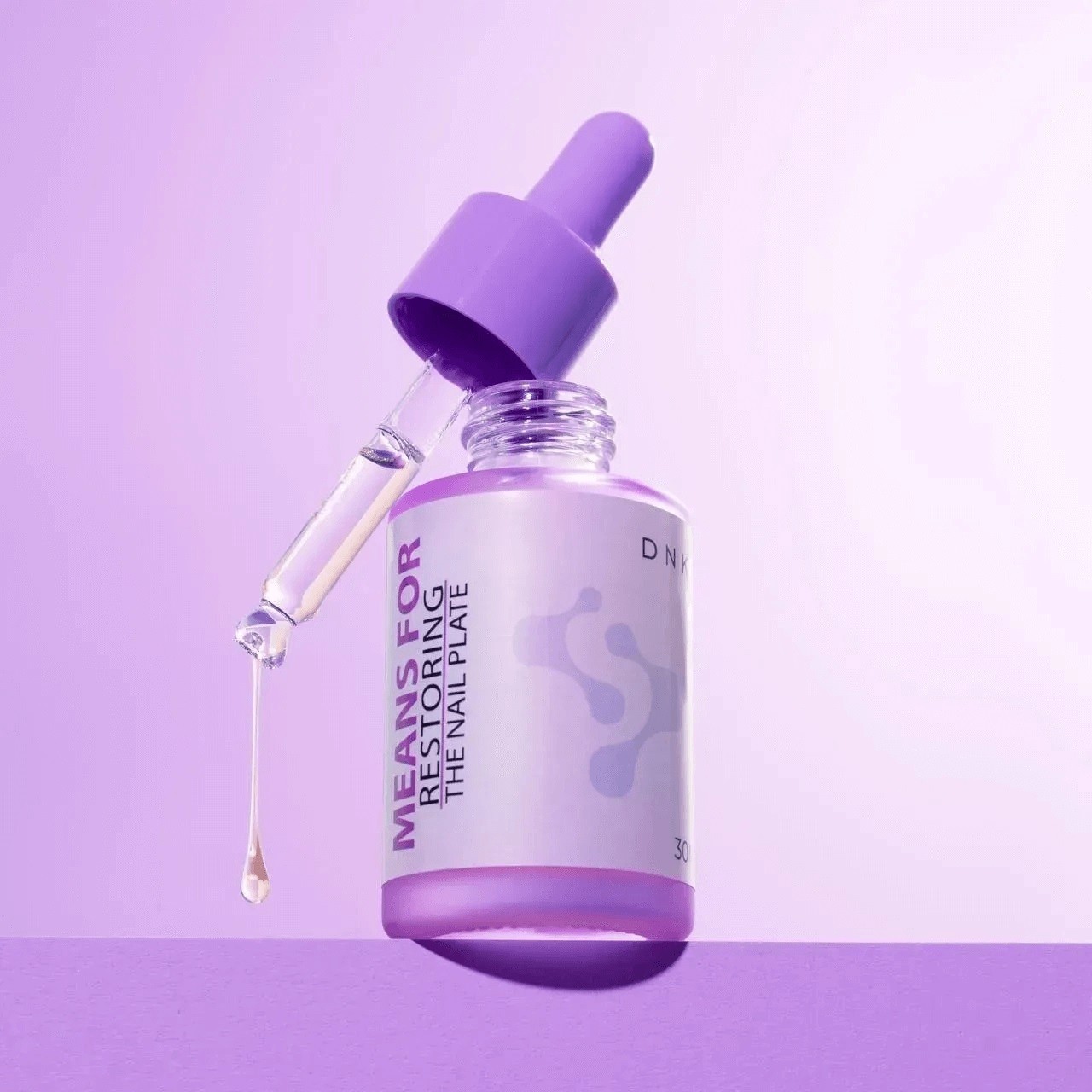 DNKa' Means for Restoring Nail Plate 30ml obrázek 1 DNKa' Means for Restoring Nail Plate 30ml